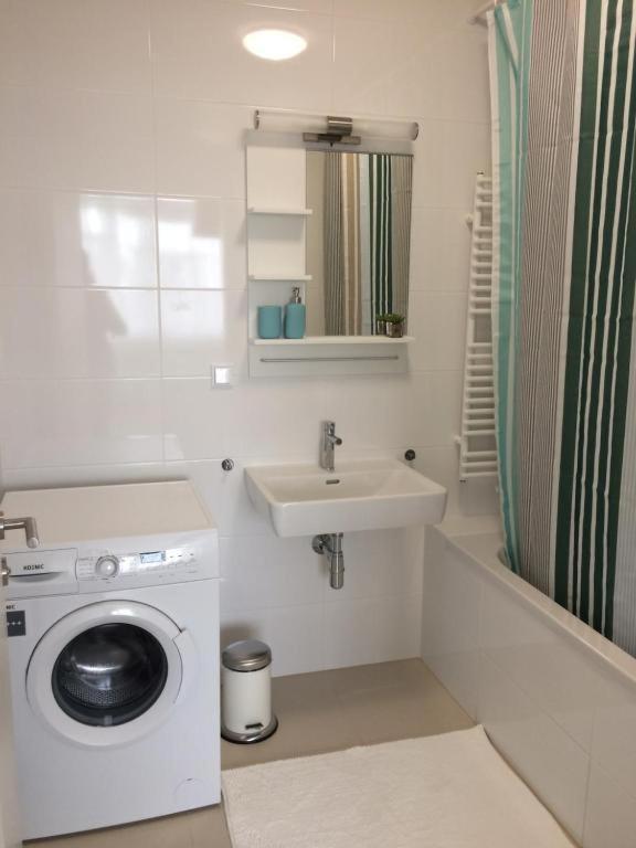 Vienna Belvedere Und Hauptbahnhof Apartment Eksteriør bilde